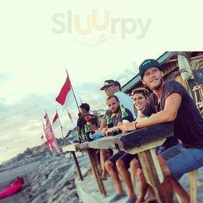 Surfer's Warung