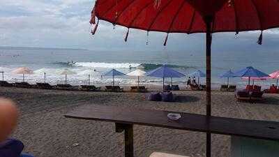 Surfer's Warung