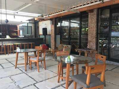 Ippolito Specialty Coffee