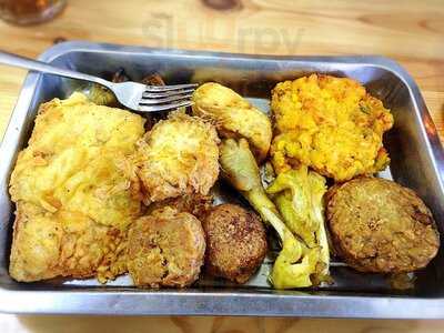 Soto Selan Pintu Air