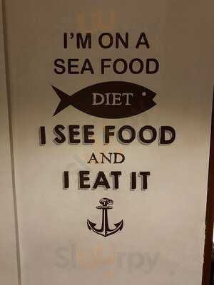 Layar Seafood Jakarta