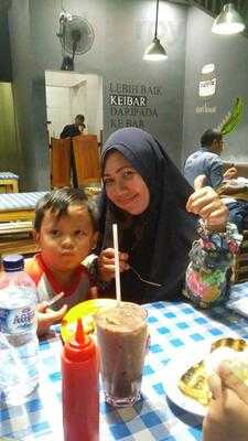 Kedai Roti Bakar Keibar