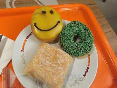 Dunkin' Donuts Bandengan