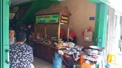 Pecel Pincuk Ibu Ida