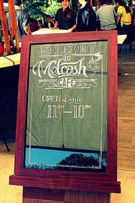 Melcosh Cafe