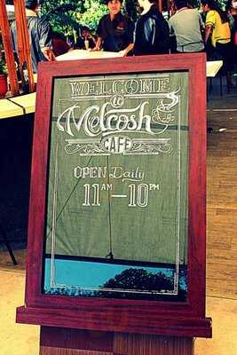 Melcosh Cafe