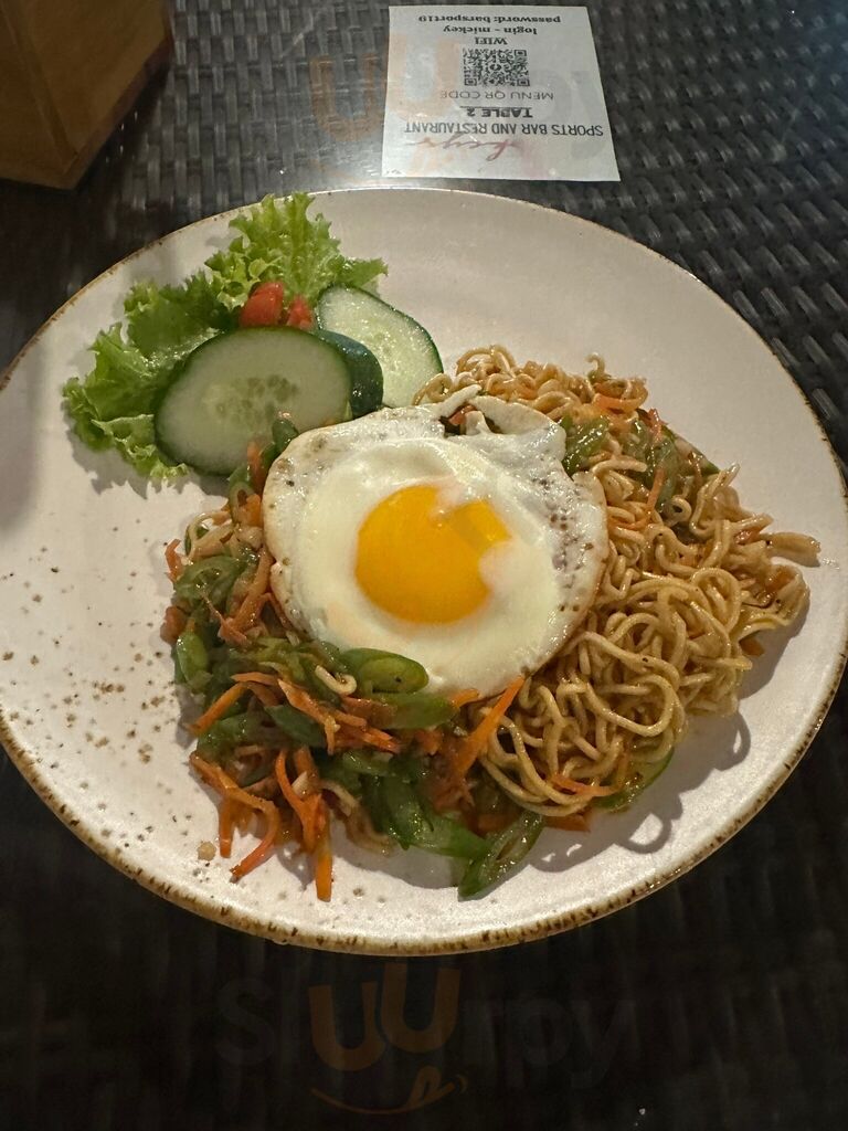 Mickey's Sports Bar & Restaurant