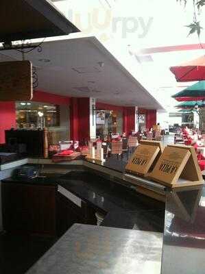 La Pizza At Swiss-belinn Panakkukang