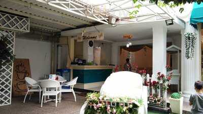 Le Delice Bakery & Pastry