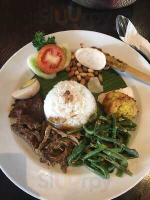 Bebek Bengil Dirty Duck Diner