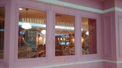 Giggle Box Plaza Semanggi