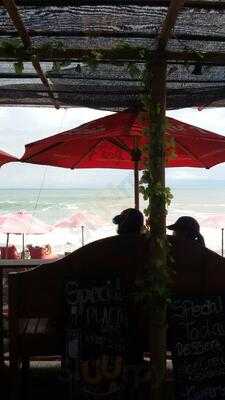 Aksata Beach Resto And Bar