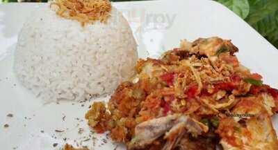 Eat Station Food Court