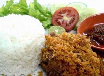 Eat Station Food Court