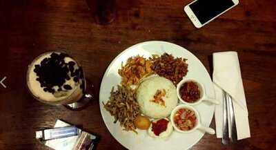 The Cubbyhole At Temple Trees