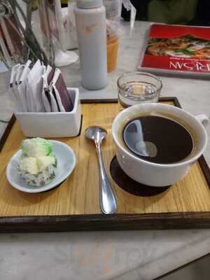 Arisan - Warung Makan & Ngopi