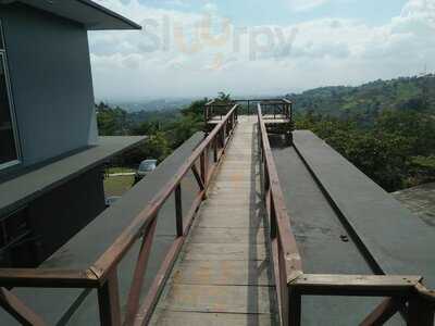 Lawangwangi Art Lounge Bandung