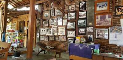 Warung Makan Kebon Ndhelik