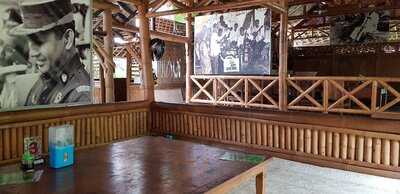 Warung Makan Kebon Ndhelik