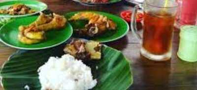 Warung Makan Kebon Ndhelik