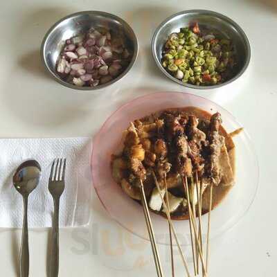 Sate Ayam Pak Kromo
