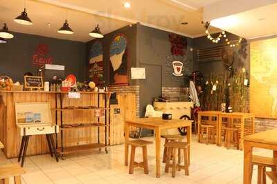 Treat Cafe & Resto