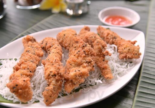 Ruang Tengah Café & Restaurant