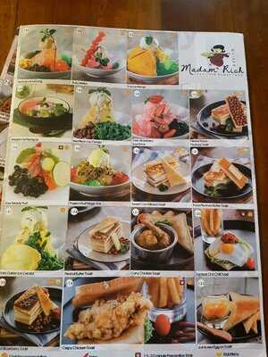 Madam Rich Central Park