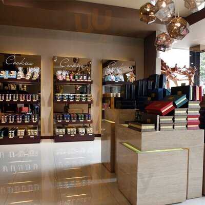 The Harvest Cakes Kebon Jeruk