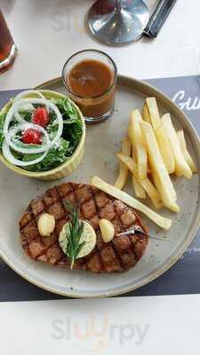 Justus Steak House Paris Van Java