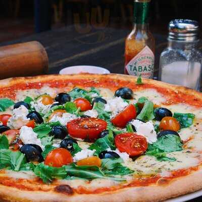 Luca`s Pizza Seminyak