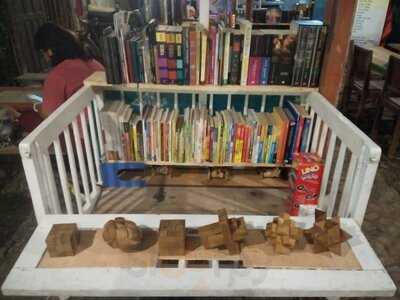 Wangun "warung Angkringan Unik"