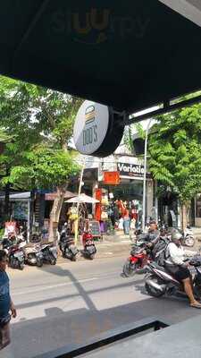 Dod's Burger Seminyak