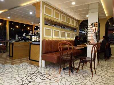 Wake Cup Coffee And Eatery