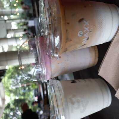 Maxx Coffee - Pejaten Village