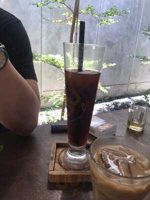 La Lune Coffee & Luncheonette