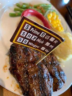 Pepperloin Steakhouse