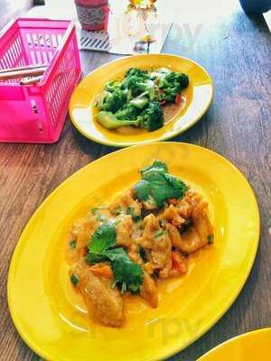 Food Stop Warung & Catering