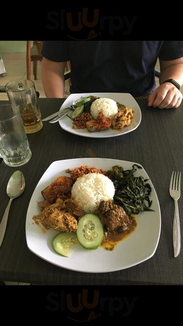 Rm Ono Ijo Vegetarian Food