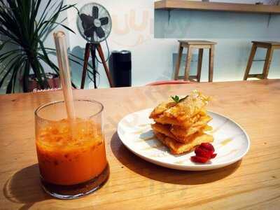 Cliq Coffee & Kitchen