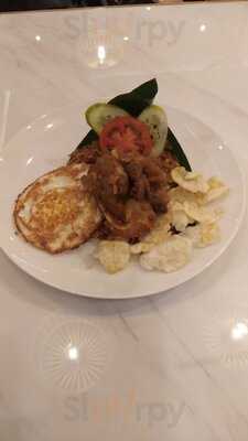 Chop Buntut Cak Yo - Mall Taman Anggrek