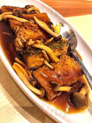 Imperial Kitchen & Dimsum - Fx Sudirman