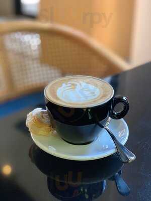 Cafe Folie Beachwalk