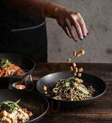 Atlast Kahve & Kitchen