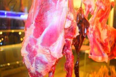 Sate Tegal Kambing Muda - Pak Harto Tahu