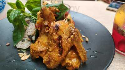 Colibri Cafe And Bakery