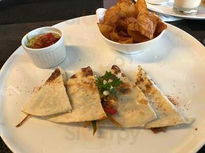 B'steak Grill & Pancake