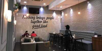 Ninety's Kopi & Resto
