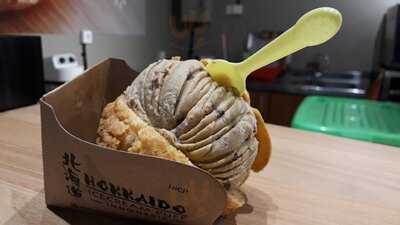 Hokkaido Ice Cream Puff