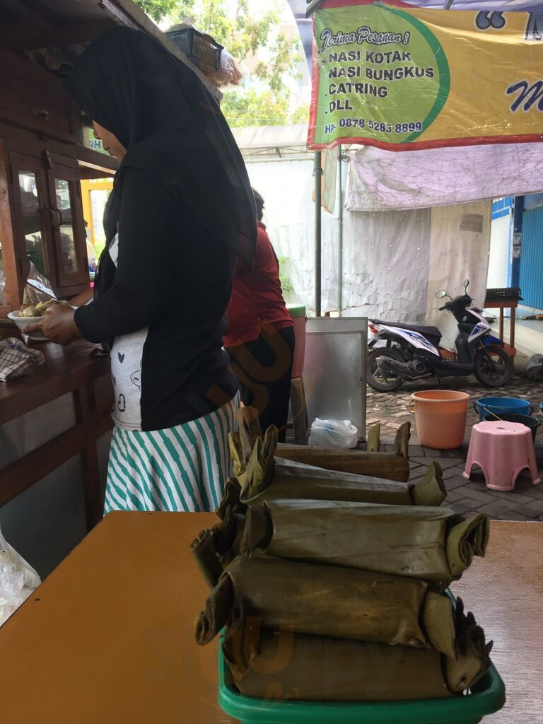 Bakso Pak Ndhut